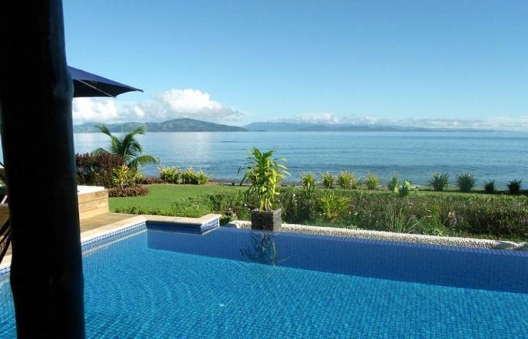 Waiyevo Aroha Taveuni Beachfront Bures מראה חיצוני תמונה